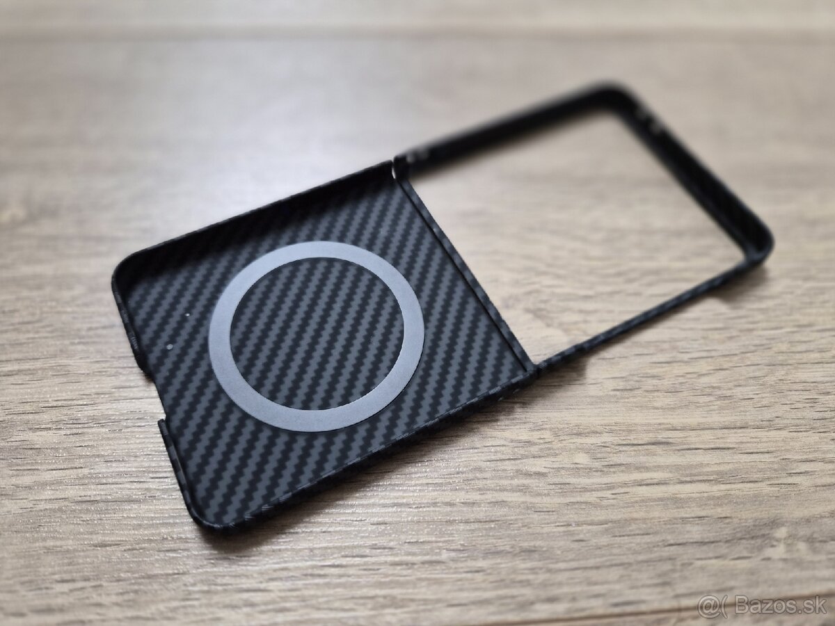 karbónový kryt pre Samsung Flip 7 - 3