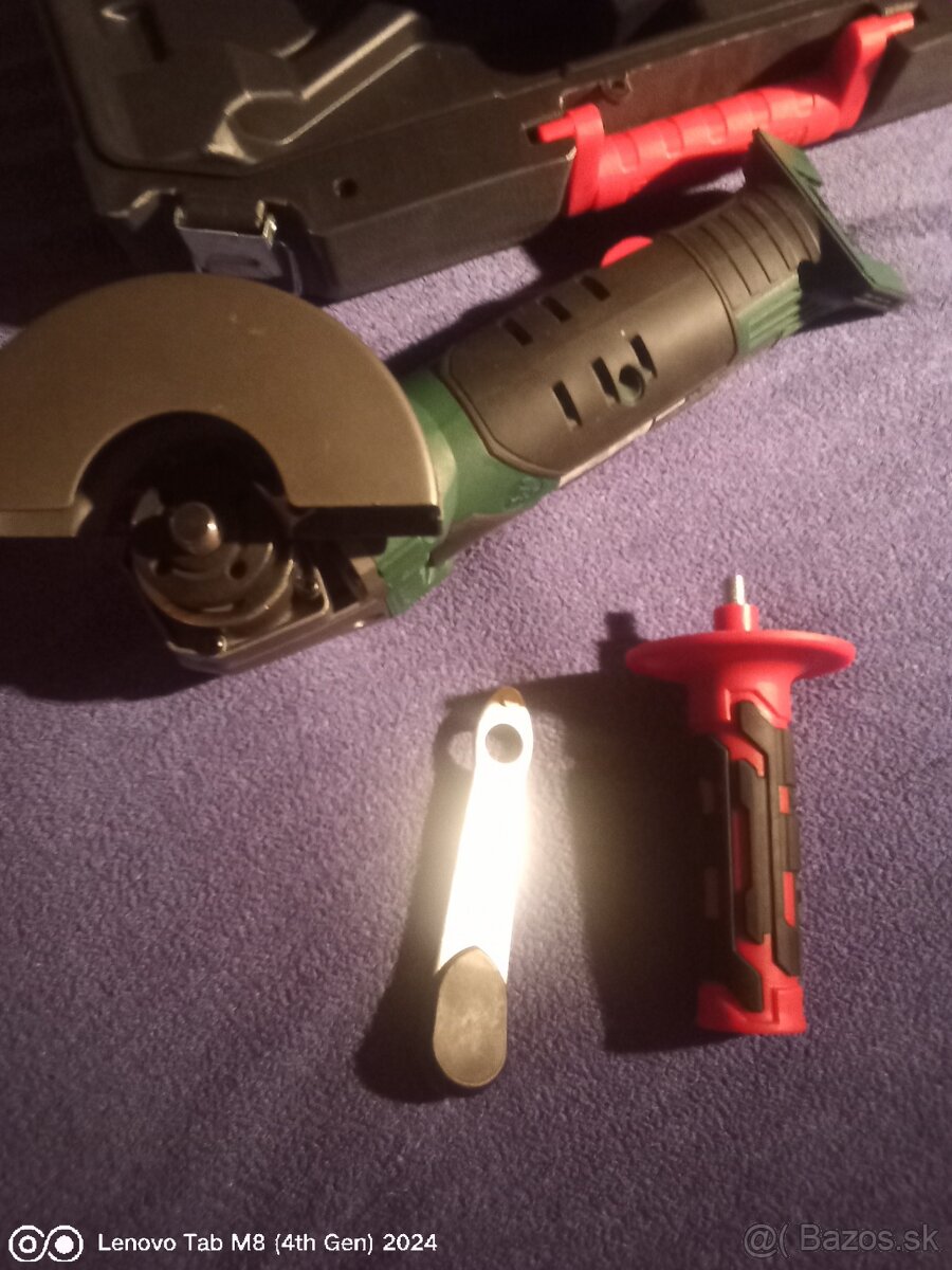 Predám aku uhlovú brúsku flexa parkside nova - 3