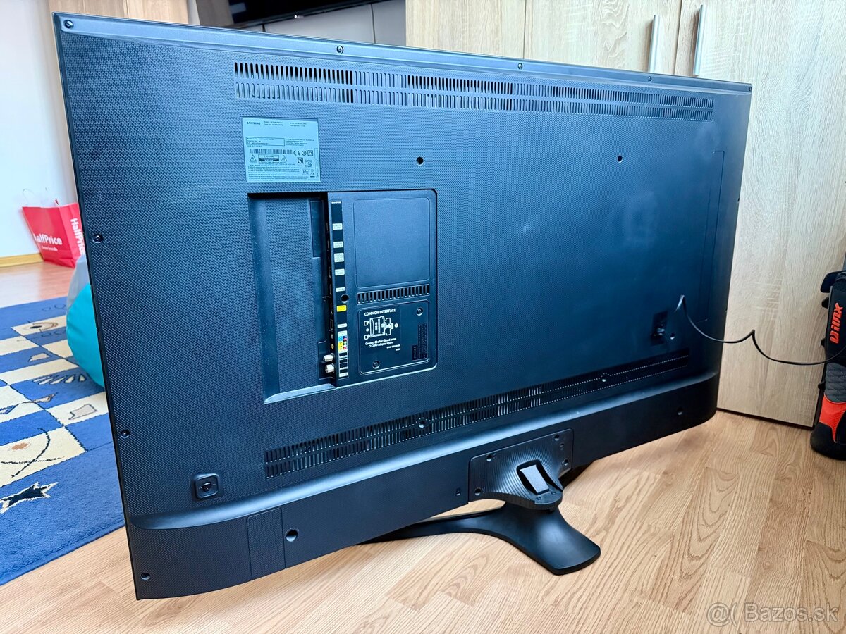 Samsung UE50KU6000 - 3