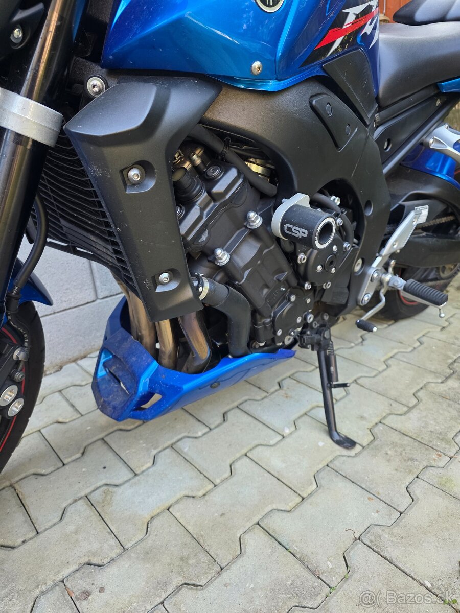 Yamaha Fz1 - 3