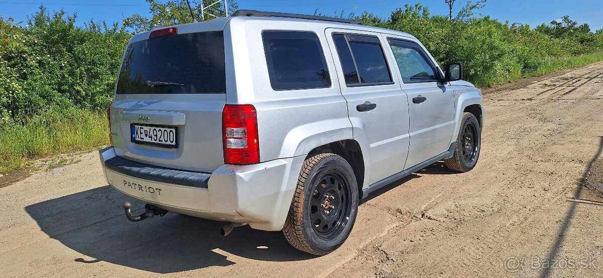 4x4 JEEP PATRIOT DIESEL KLÍMA ŤAŽNÉ NOVÁ STK 4990.-EUR