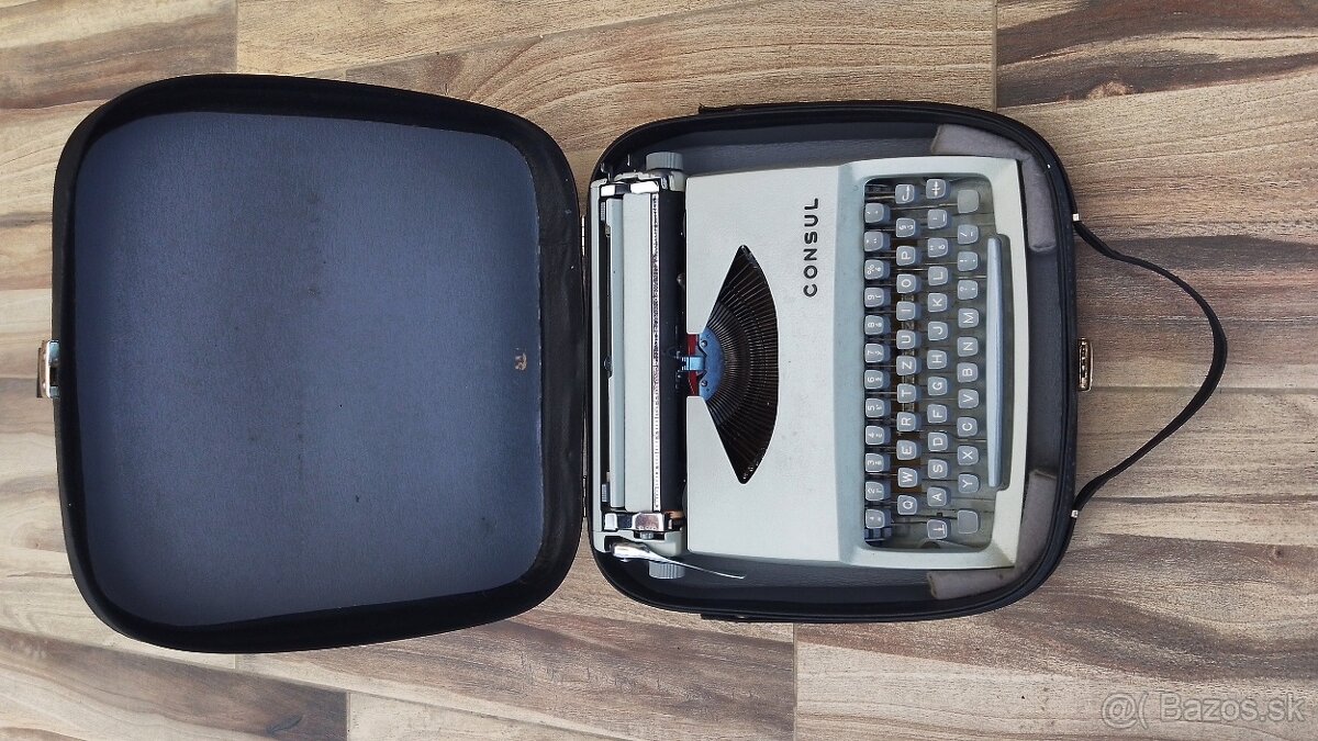 Predám písací stroj Consul . - 3