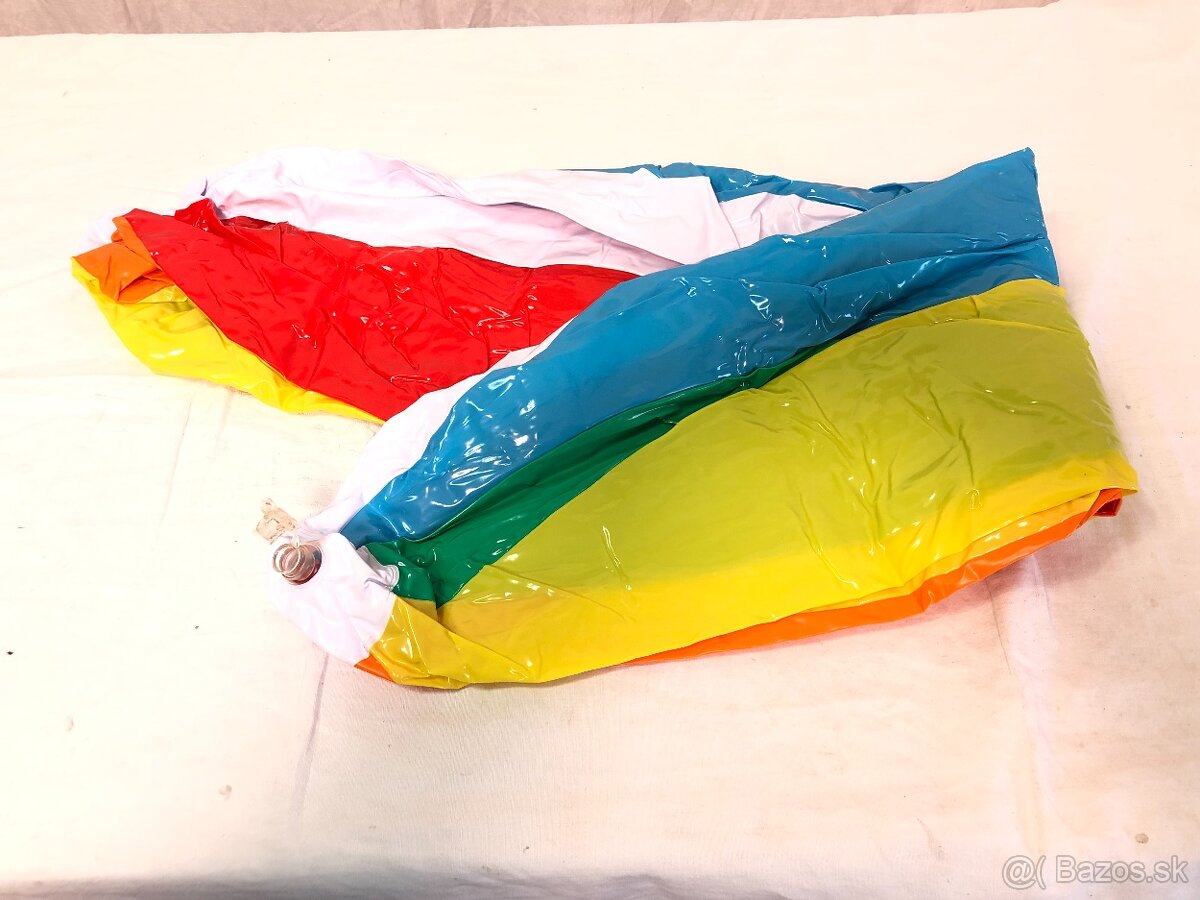 Obrovská plážová lopta. - 3