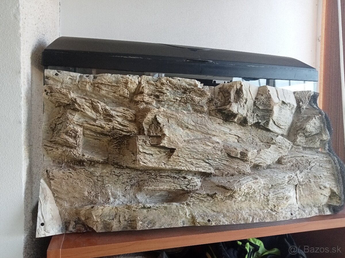 Predám 60l akvárium - 3