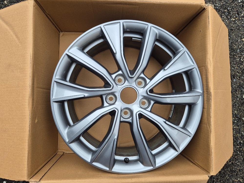 Kované disky R18 Volkswagen t7 Multivan šedé - 3