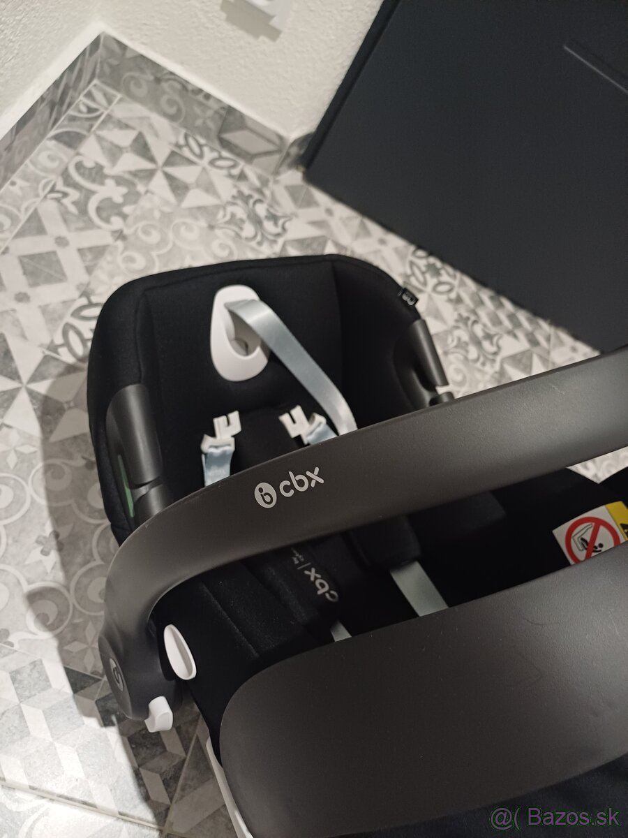 CYBEX Aton B2 + Základňa Cybex Base One - 3