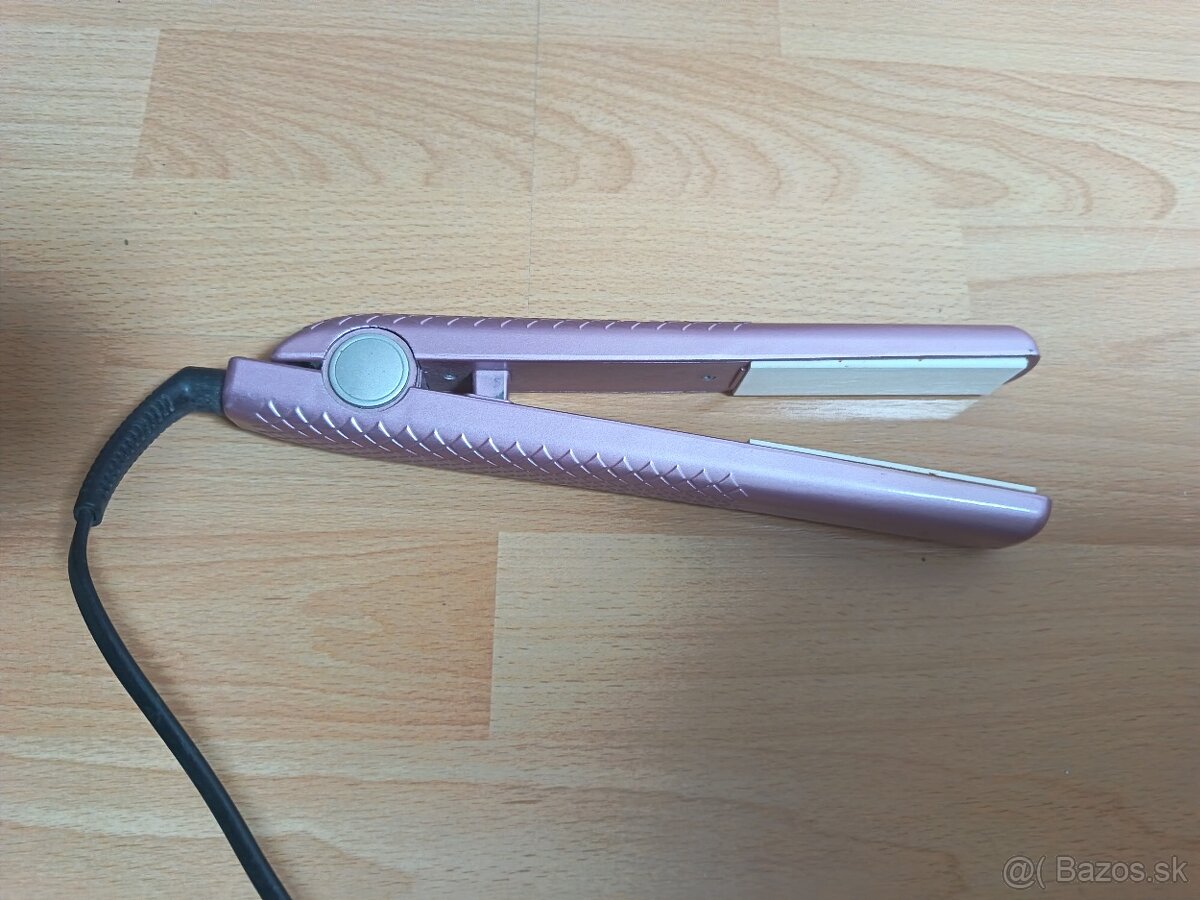 Žehlička na vlasy - 3