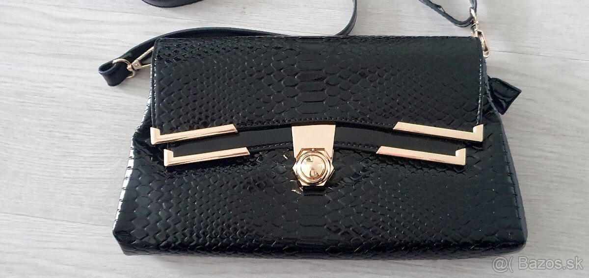 Elegantná čierna kabelka - 3