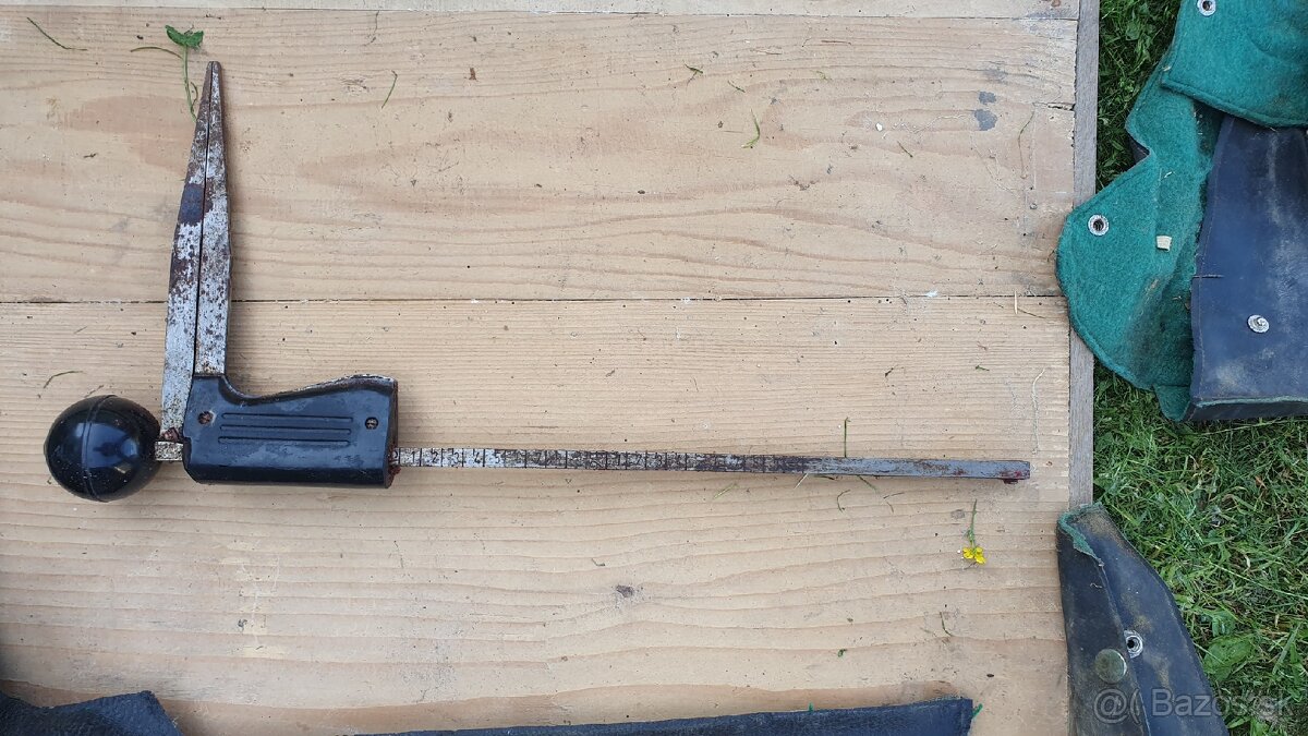 Predám lesnícku priemerku (klupňu) 40 cm, 30 cm. - 3