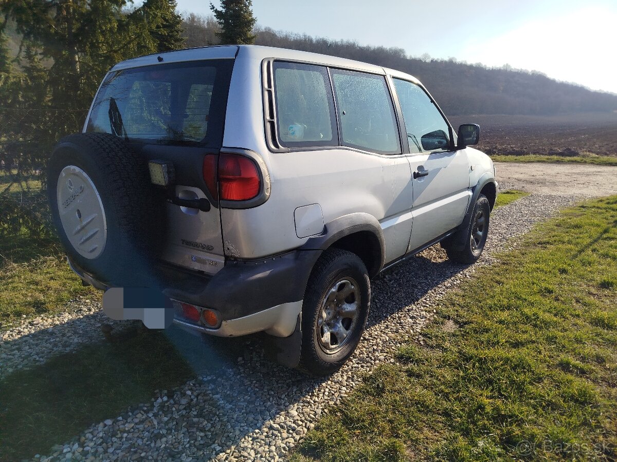 Predám Nissan Terrano 2 2.7 TD 92kw - 3