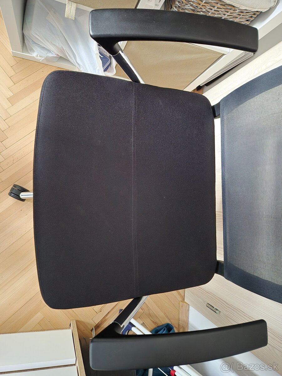Kancelárska stolička - 3
