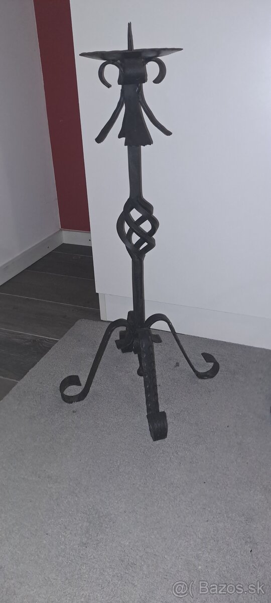 Kovane železne svietniky - 3