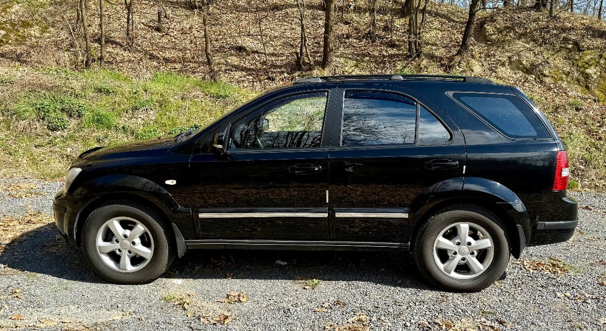 KIA SORENTO 2.5 CRDI - 3
