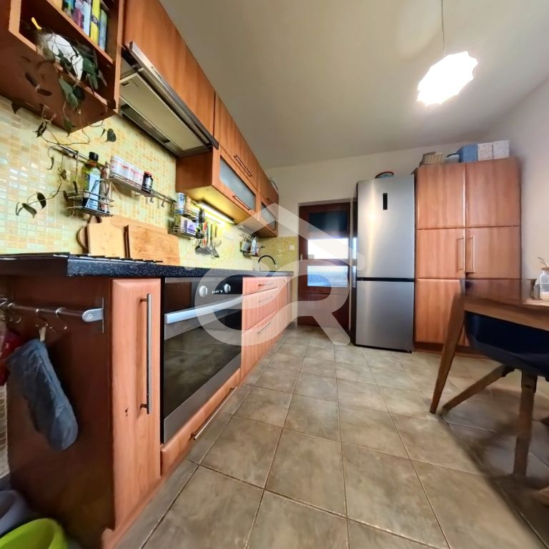 Na predaj veľkometrážny 4 izbový byt v Nitre s balkónom - Ansicht 3