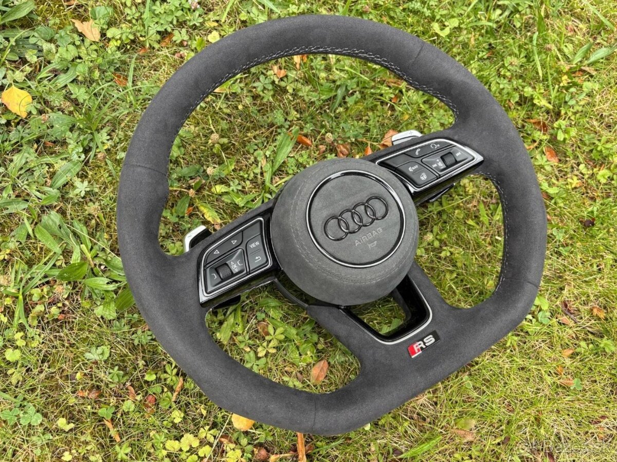 -AUDI MULTIFUNKCNY VOLANT ALKANTARA s logom S - 3
