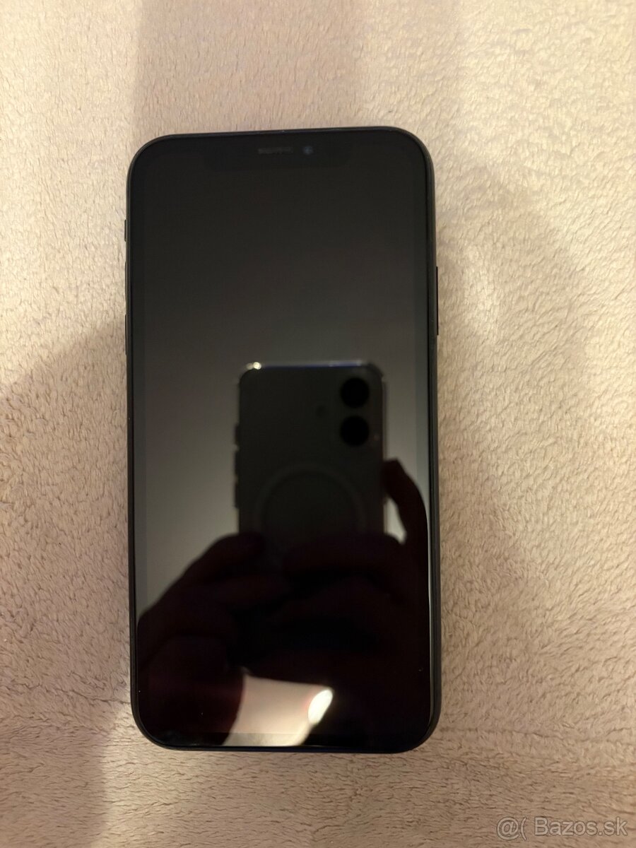 iPhone XR - 3