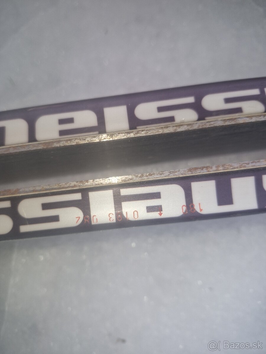 Lyže lyžiarky saňe korčule - 3