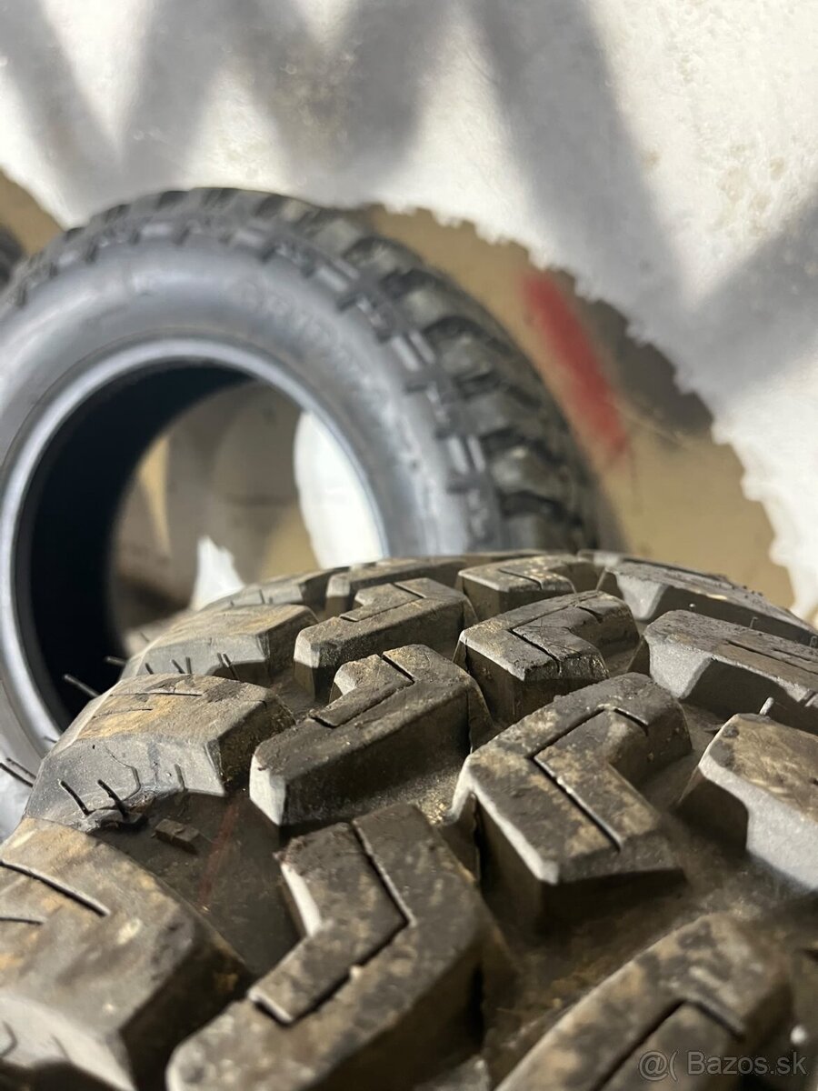 Gripmax Mud Rage M/T 205/70 R15 - 3