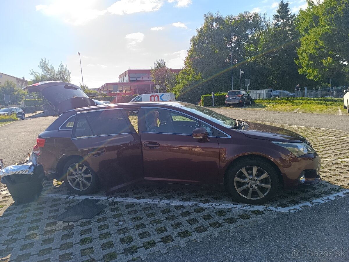 Toyota Avensis combi - 3