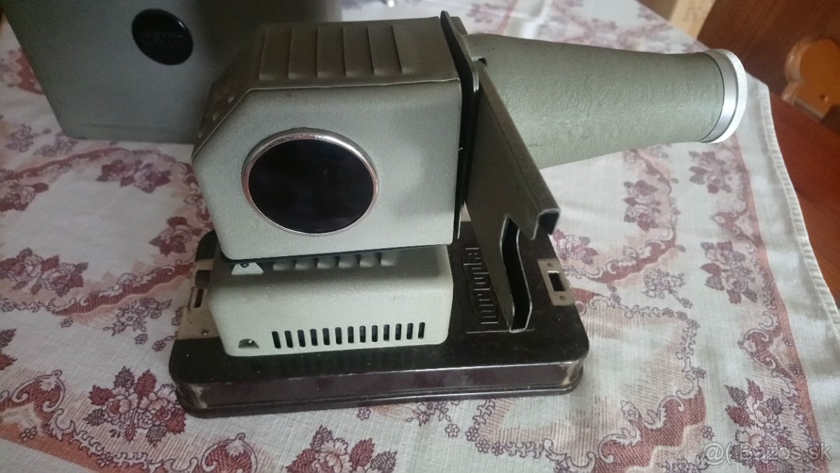 Premietačka diapozitívov Meopta typ 76102 - 3