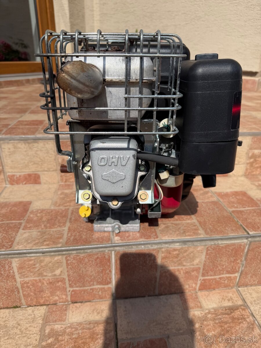 Motor B&S - 3