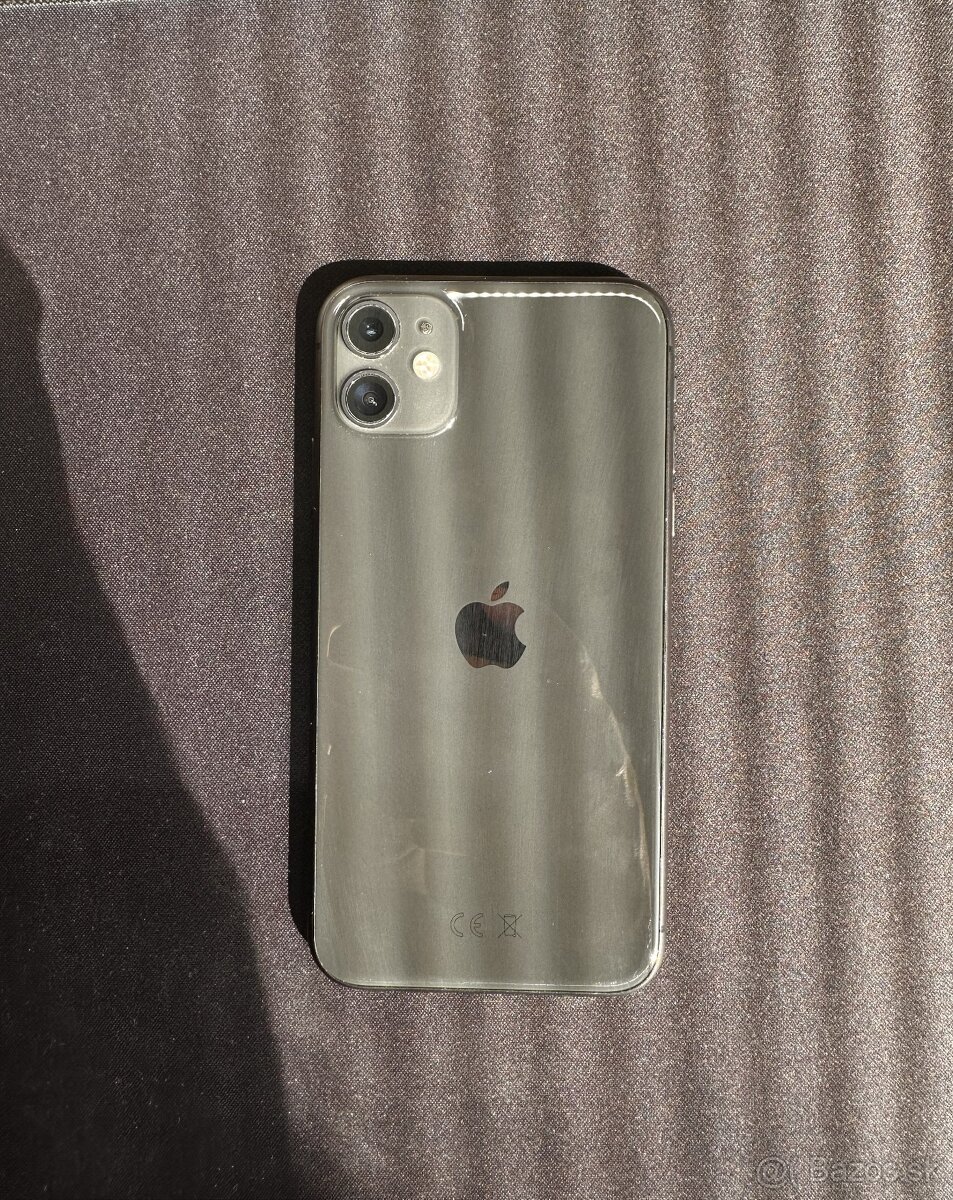 iPhone 11 128 GB Black - 3