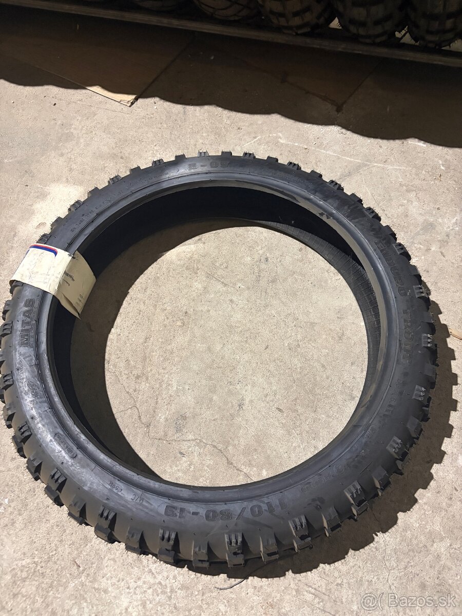 Predam pneu Mitas 110/80-19 E09 - 3