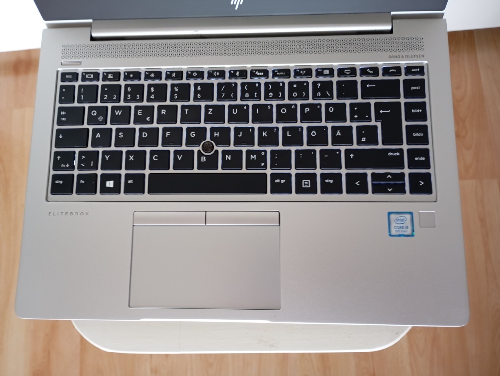 predám HP Elitebook 840 G6 , Intel core i5, 8gb ram , ssd - 3