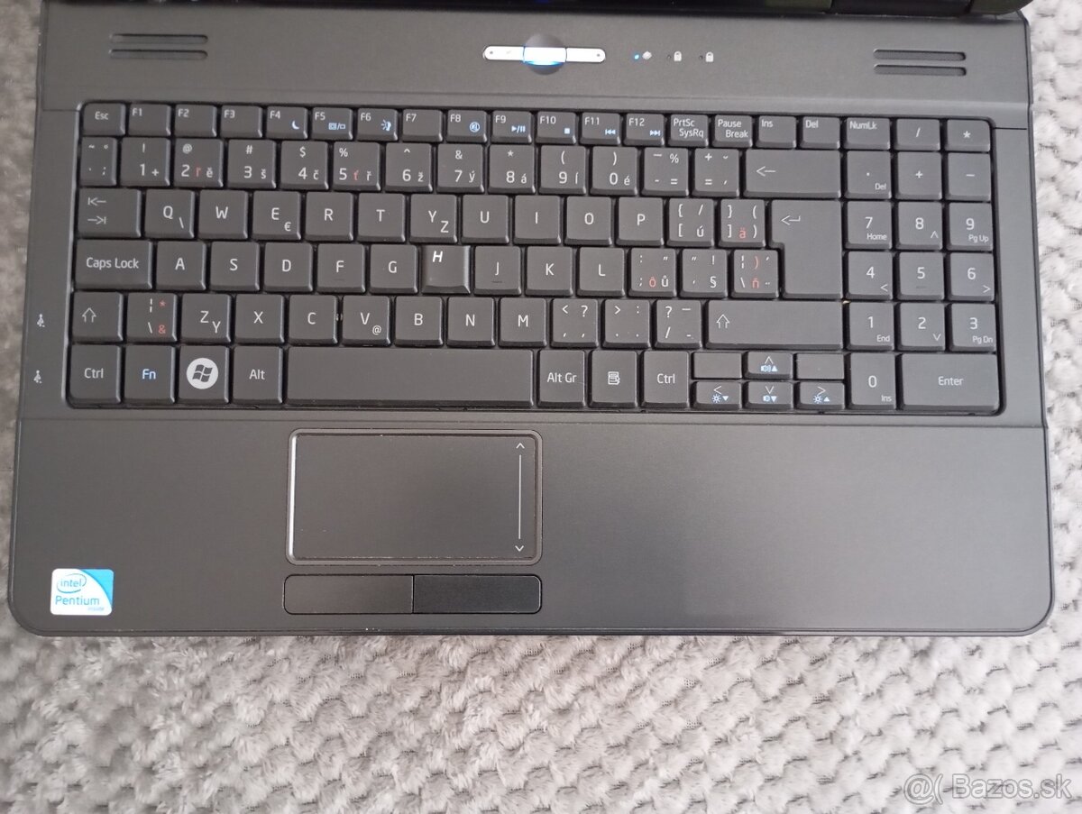 predám ACER EMACHINES E725 , WINDOWS XP 32bit - 3