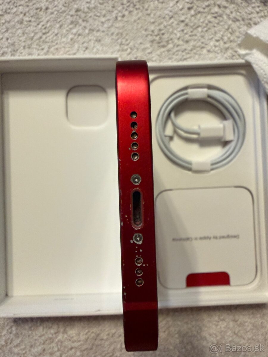 iPhone 13 128 GB – RED - 3