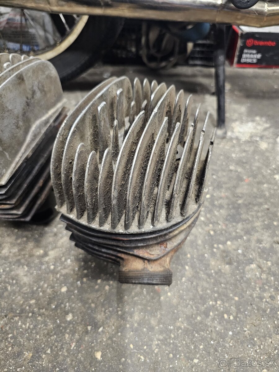 Valce hlavy jawa 350 - 3