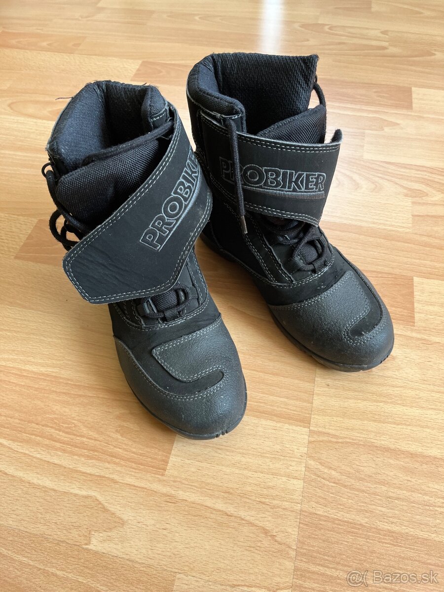 Prilba, rukavice, bunda, nohavice, topánky, ľadvinák - 3