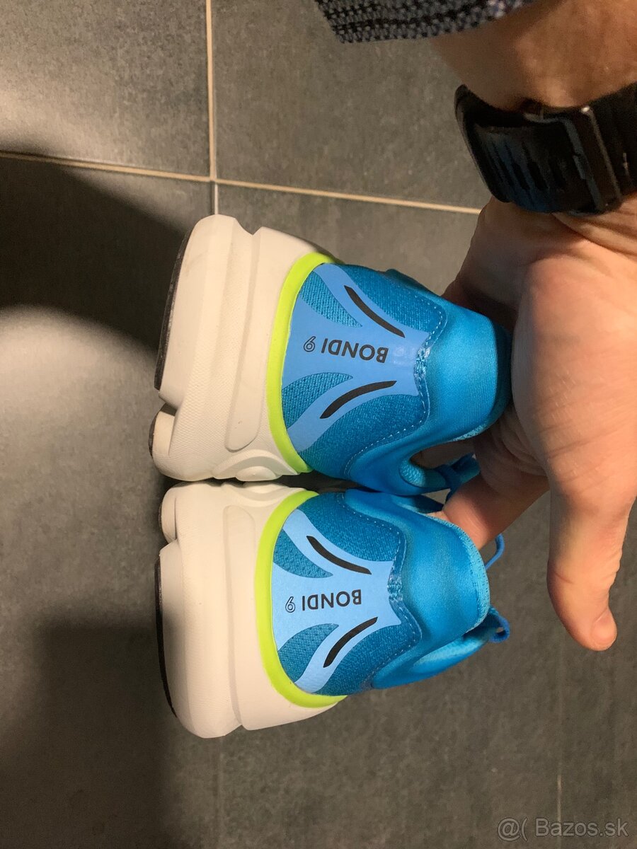 Hoka Bondi 9 44,5 - 3