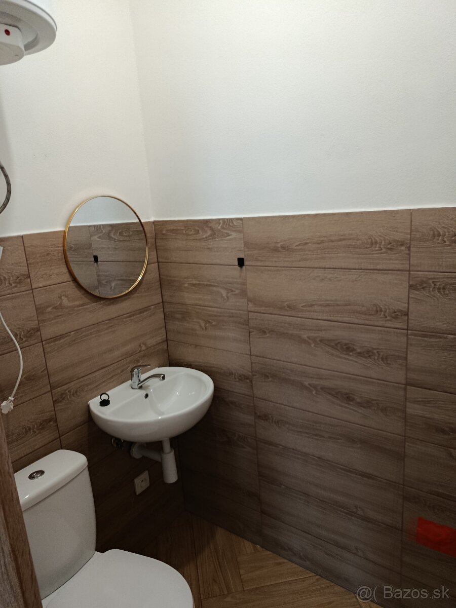 Prenájom rodinného domu - 3