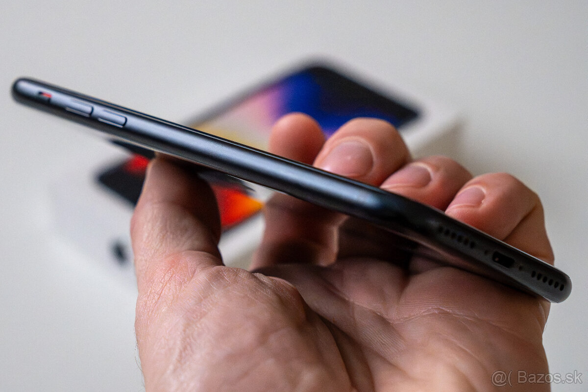 Apple iPhone SE 2022 128GB 94% - 3