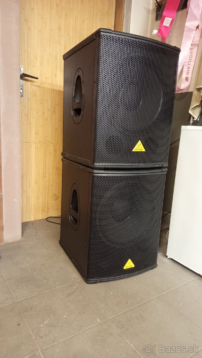 Predám 2× Subwoofere Behringer b1500d pro - 3