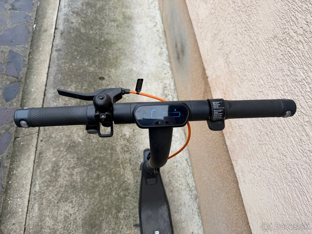 Elektrická kolobežka Ninebot E2 pro - 3