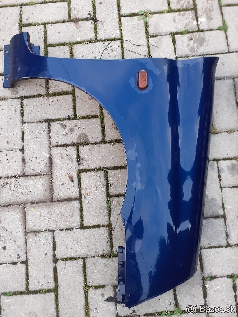 Predam predny blatnik na renaul clio rok 2002 - 3