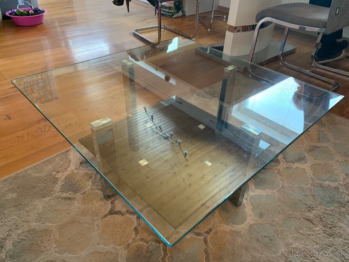 Konferenčný stolík - 3