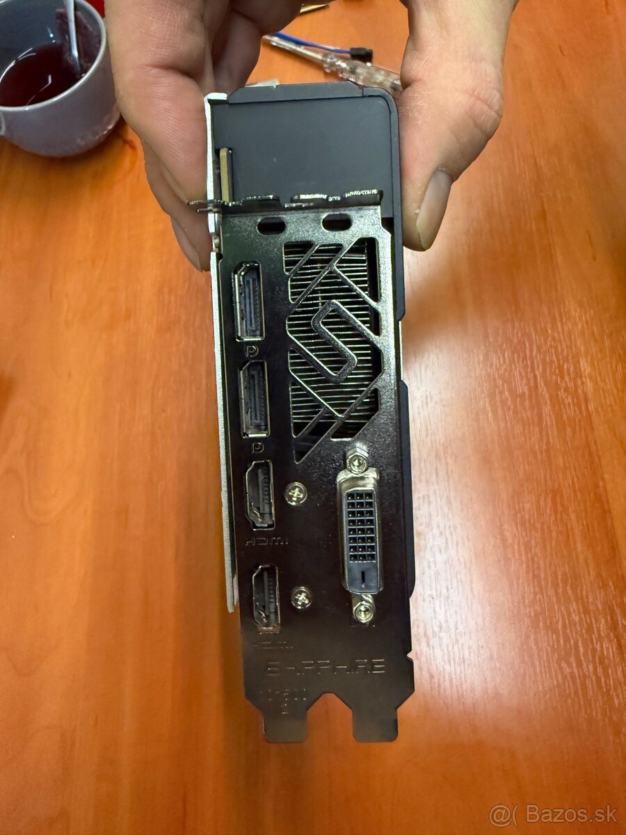 Radeon RX 580 8GB - 3