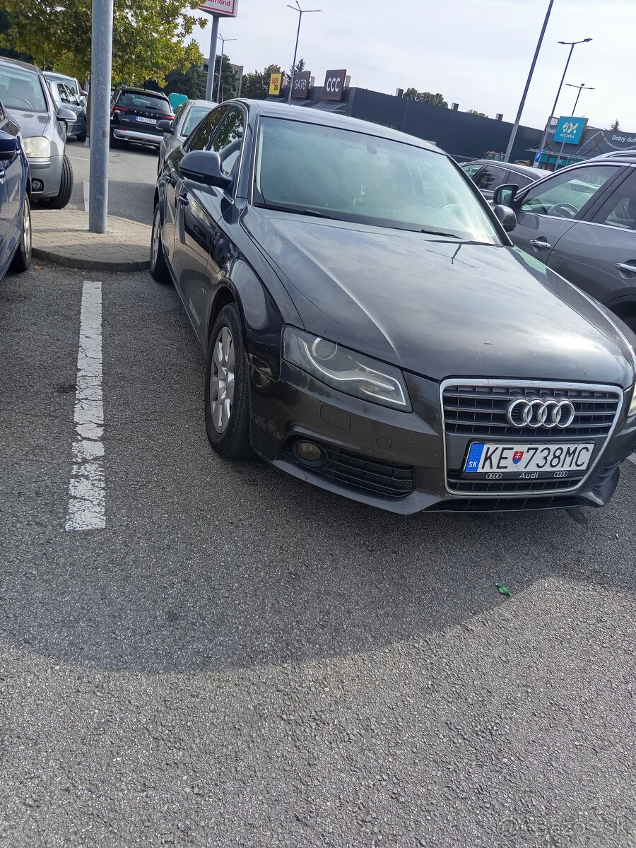 Predám Audi A4 b8 - 3