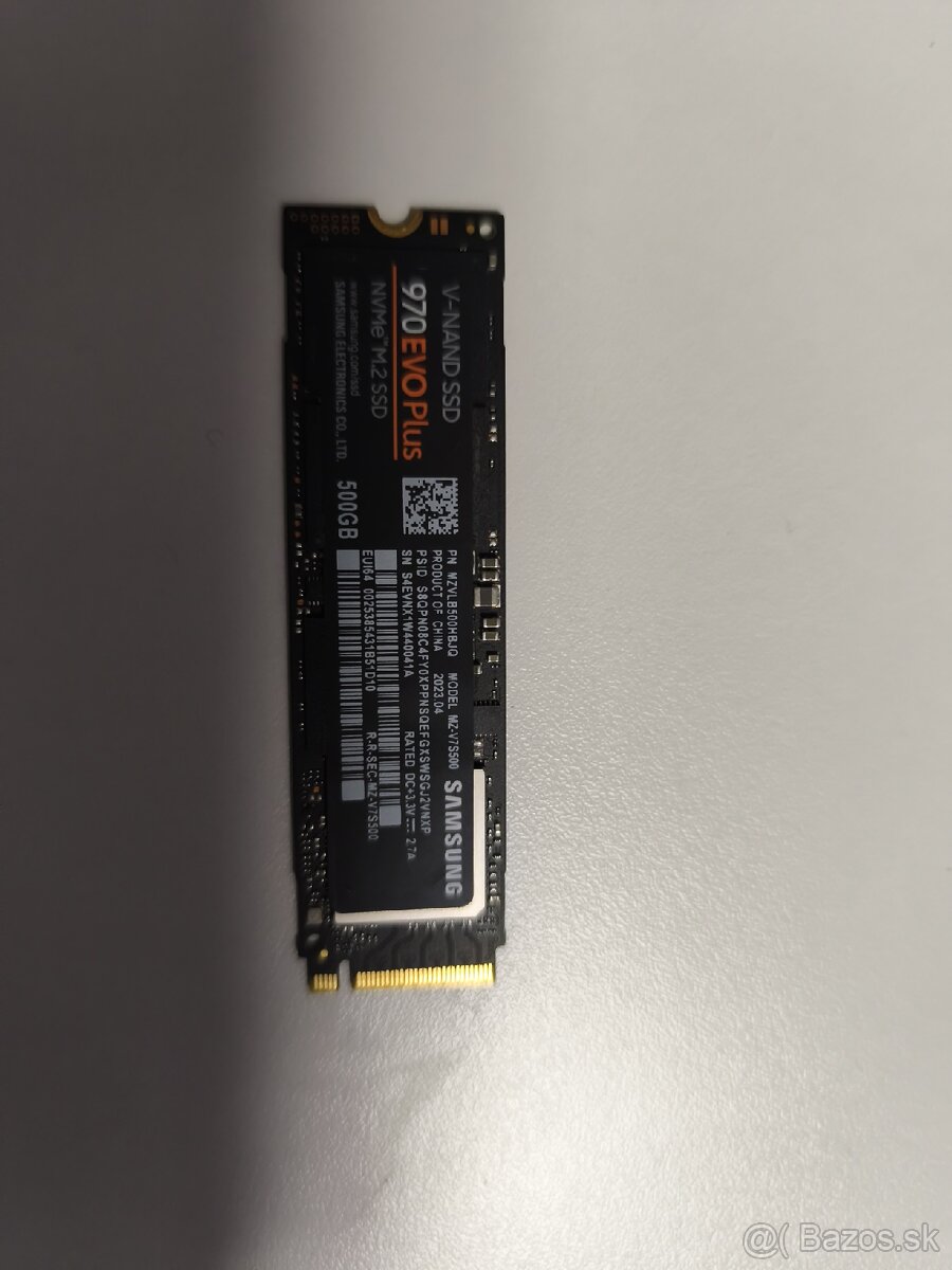 SSD Samsung 970 EVO Plus 500GB NVMe M.2 - 3