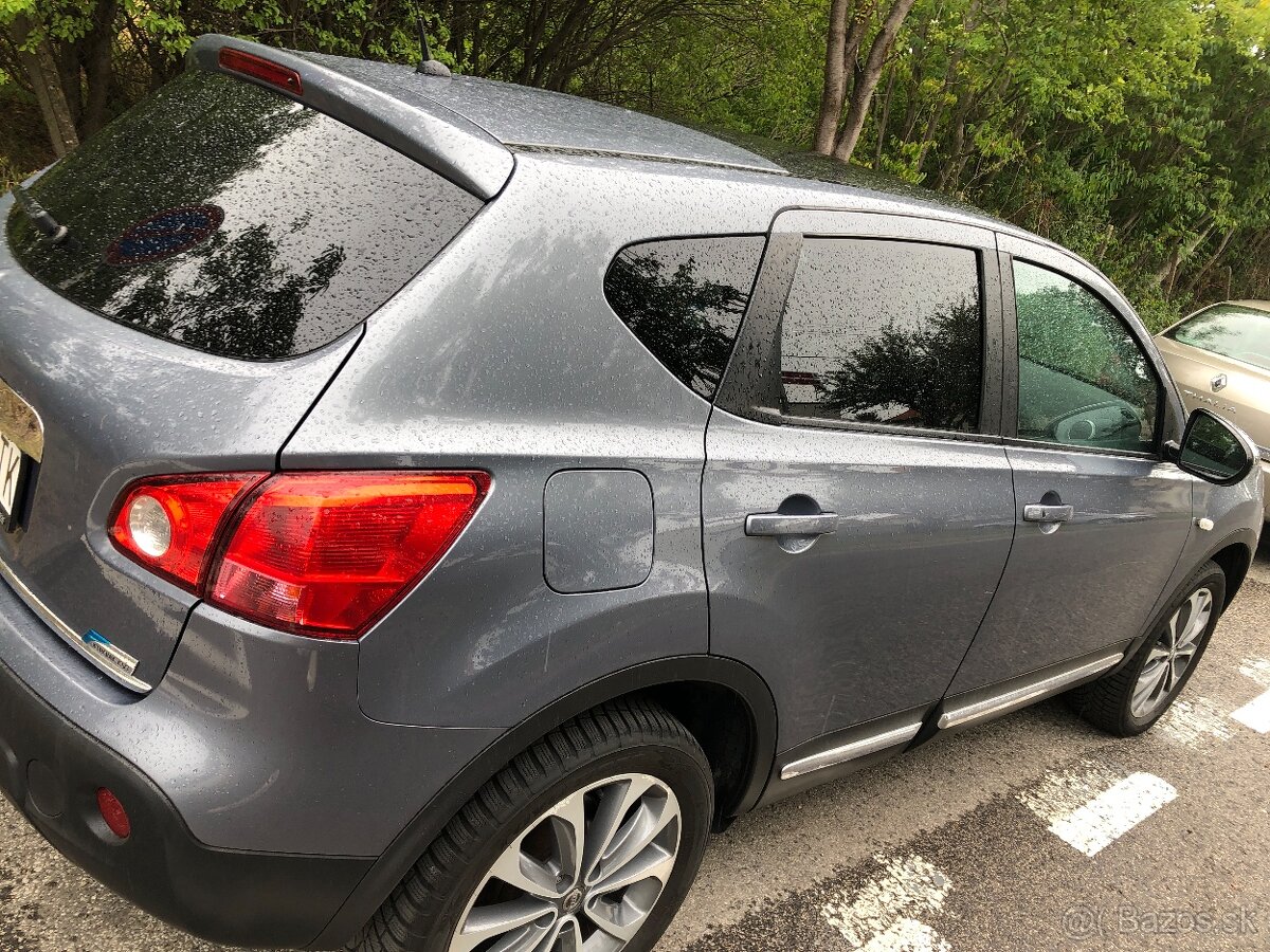 Nissan qashqai automat 4X4 - 3