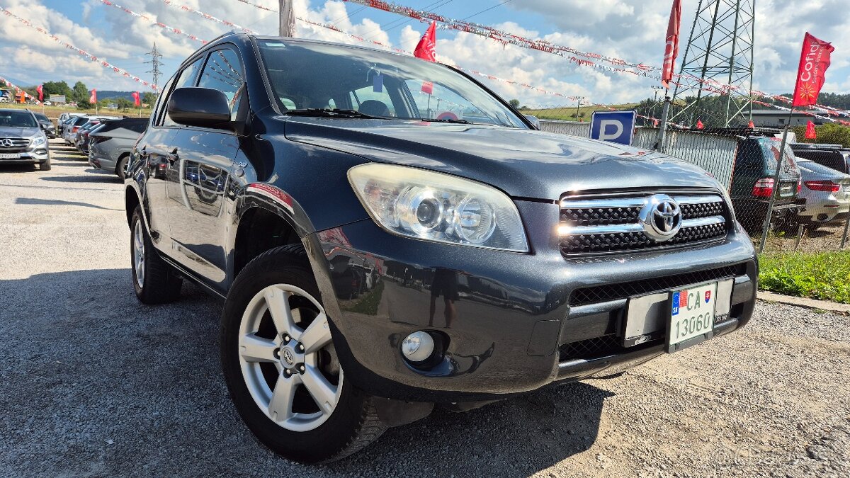 Toyota RAV4 2.2 D-4D 135 Base dovoz Taliansko - 3