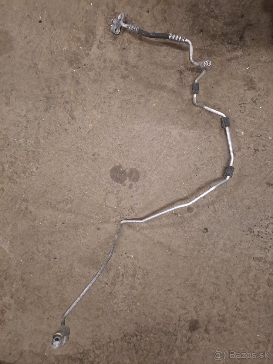 Trubky klimatizácie Škoda Octavia 2 - 3