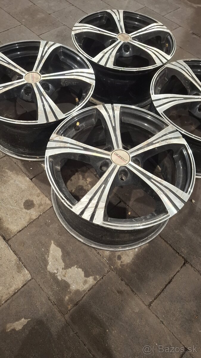 5x112 r17 Dezent - 3
