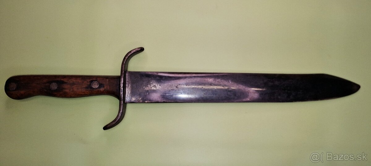 skrátený tesák M1915 - 3