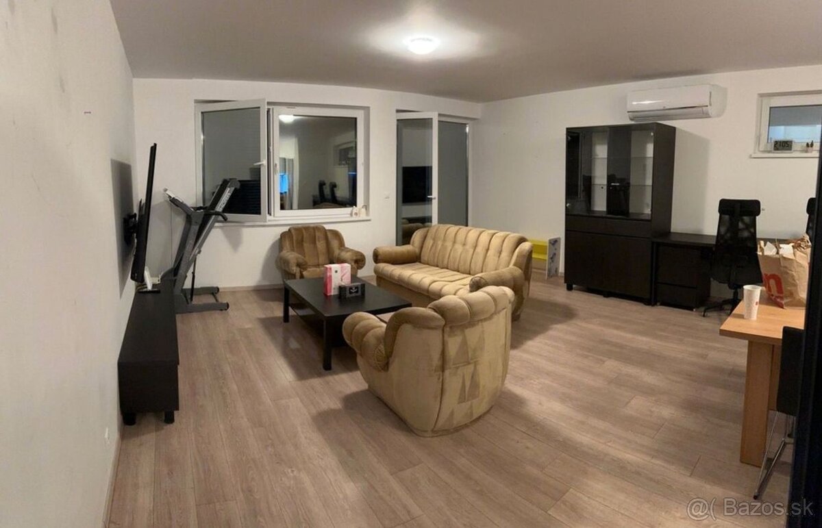 Na prenájom - 2i byt, ul. Uzbecká, Bratislava II TOP - 3