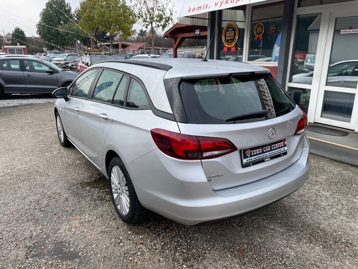Opel Astra Sport Tourer ST 1.6 CDTI Start/Stop - 3