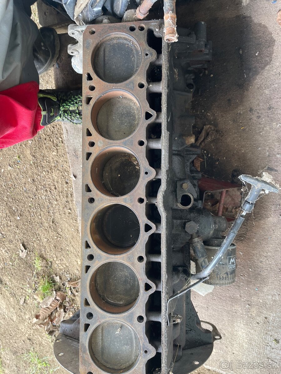 Jeep xj,zj Blok motora 4.0HO - 3